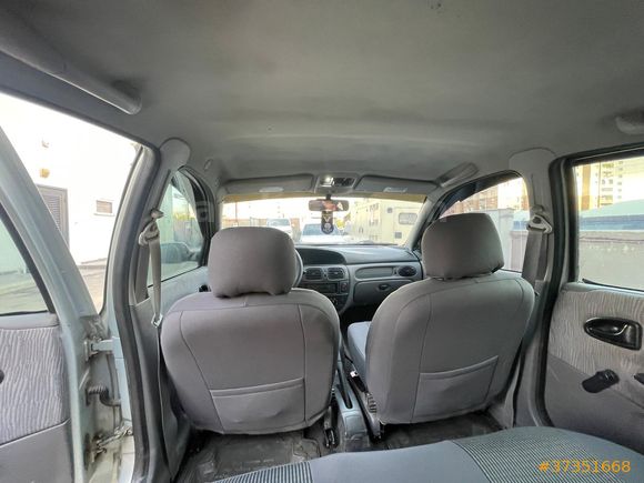 Sahibinden Renault Megane 1.4 2001 Model