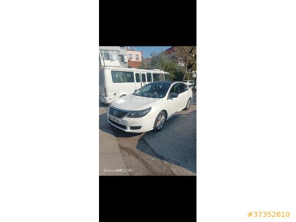 Sahibinden Renault Latitude 1.5 dCi Privilege 2011 Model