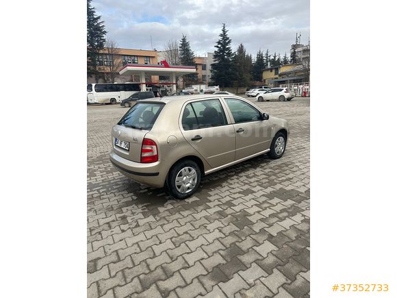 Acil ihtiyaçtan Sahibinden Skoda Fabia 1.2 Classic 2005 Model