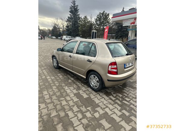 Acil ihtiyaçtan Sahibinden Skoda Fabia 1.2 Classic 2005 Model