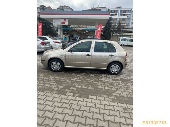 Acil ihtiyaçtan Sahibinden Skoda Fabia 1.2 Classic 2005 Model