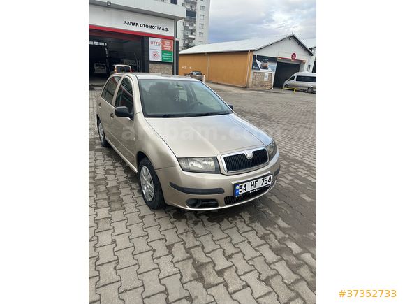 Acil ihtiyaçtan Sahibinden Skoda Fabia 1.2 Classic 2005 Model