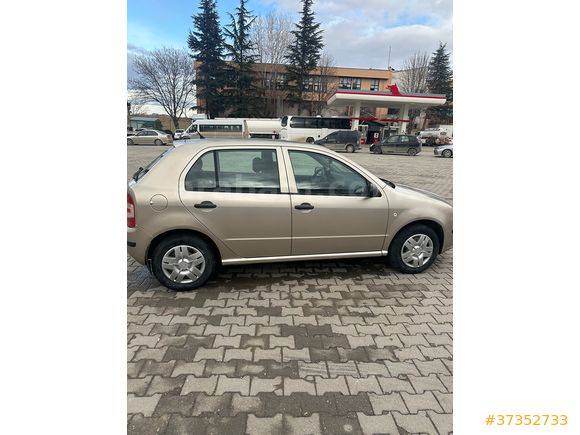 Acil ihtiyaçtan Sahibinden Skoda Fabia 1.2 Classic 2005 Model