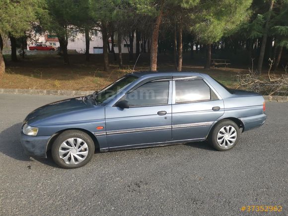 Sahibinden Ford Escort 1.6 CL 1998 Model