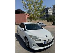 RENAULT MEGANE III PRİVİLEGE 110HP OTOMATİK AZ YAKAR ÇOK KAÇAR