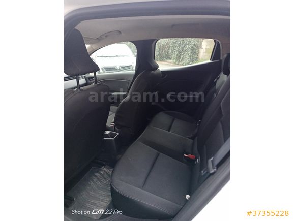 Sahibinden Renault Clio 1.0 SCe Joy 2021 Model