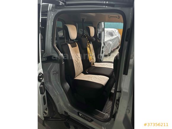 Sahibinden Ford Tourneo Courier 1.0 EcoBoost Titanium 2025 Model 