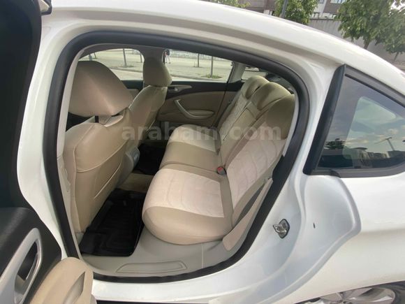 Bakımlı-Temiz 2012 model Citroen C5 1.6 e-HDi Confort   