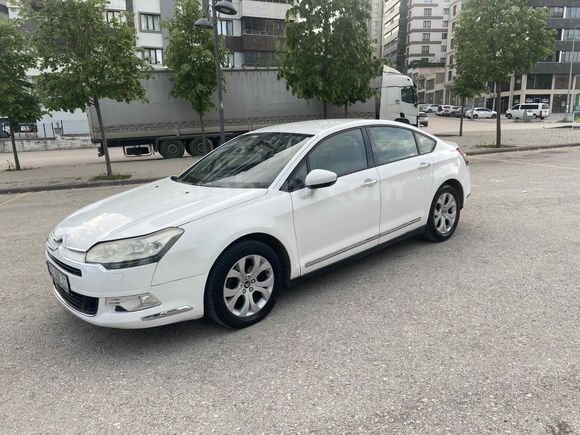 Bakımlı-Temiz 2012 model Citroen C5 1.6 e-HDi Confort   