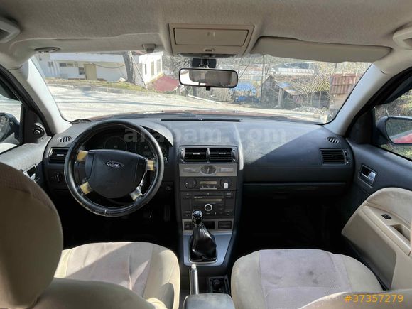 Sahibinden Ford Mondeo 2.0 Ghia 2005 Model 