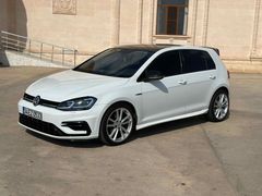 Sahibinden Volkswagen Golf 1.6 TDi BlueMotion Comfortline 2014 Model  247.000 km Beyaz
Volant-triger seti-mekatroniği hepsi  şubat ayında değişti