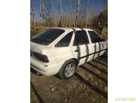 Sahibinden Ford Escort 1.6 CLX 1996 Model