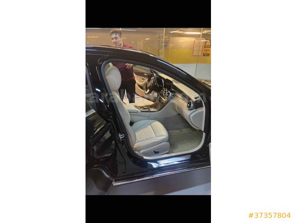 Sahibinden Mercedes - Benz C 180 Exclusive 2017 Model  170.000 km Siyah