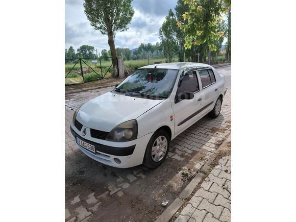 Sahibinden Renault Clio 1.4 Authentique 2004 Model