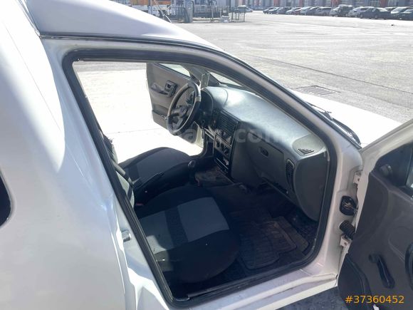 Sahibinden Volkswagen Caddy 1.9 D 2000 Model 