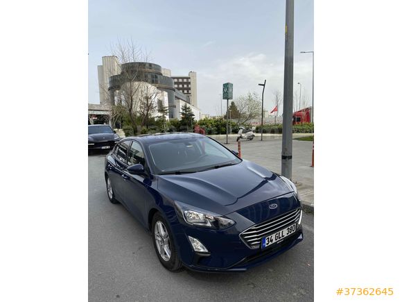 DÜŞÜK KM’Lİ BOYASIZ HATASIZ TRAMERSİZ ARAÇ