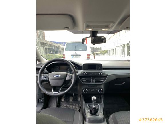 DÜŞÜK KM’Lİ BOYASIZ HATASIZ TRAMERSİZ ARAÇ