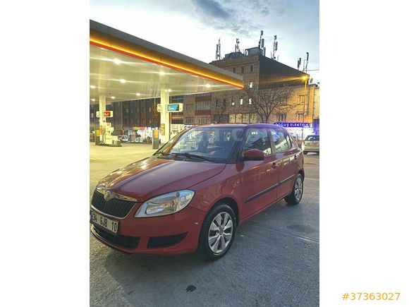 Sahibinden Skoda Fabia 1.4 Ambiente 2011 Model 