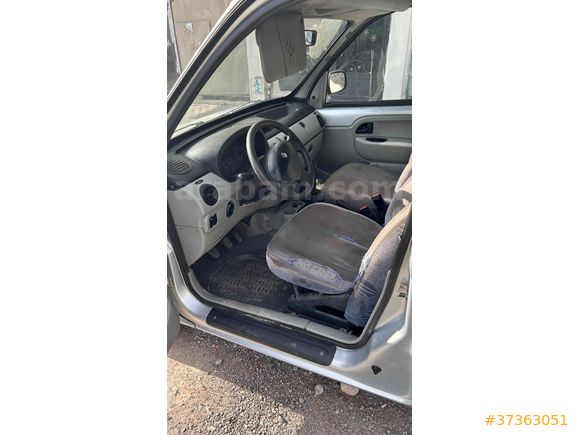 Sahibinden Renault Kangoo 1.5 dCi Expression 2005 Model 