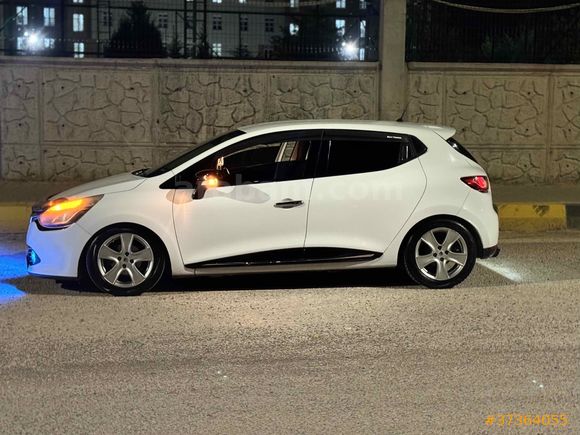Sahibinden Renault Clio 1.5 dCi İcon 2014 Model  210.000 km Beyaz