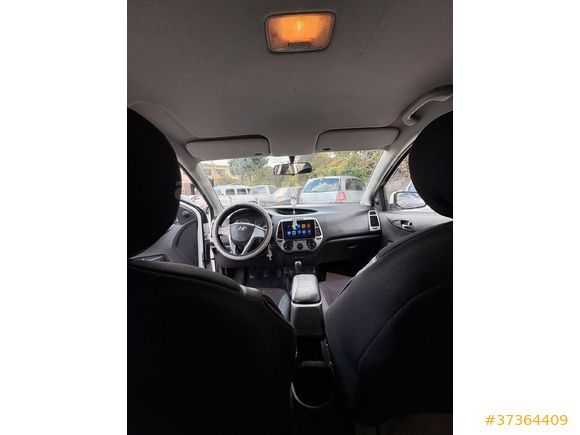 Sahibinden Hyundai i20 1.4 CRDi Style 2011 Model