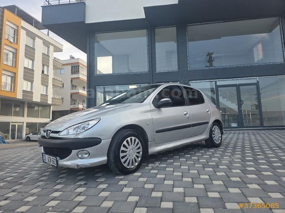 Sahibinden Peugeot 206 1.4 Feline 2006 Model