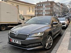 Sahibinden Skoda SuperB 1.5 TSI L&K Crystal 2023 Model 