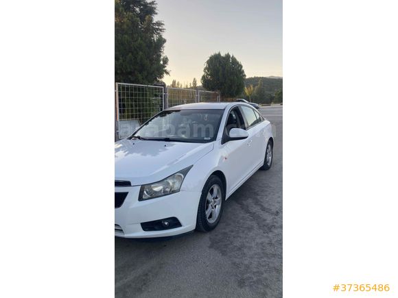 86bindeOtomatik Chevrolet Cruze 1.6 LS 2010 Model  