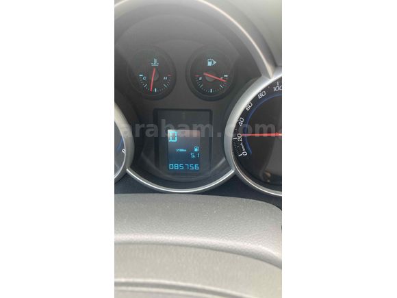 86bindeOtomatik Chevrolet Cruze 1.6 LS 2010 Model  