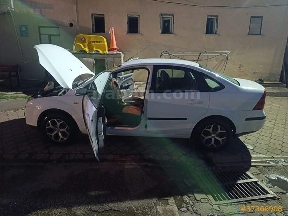 Sahibinden Ford Focus 1.6 TDCi Trend 2007 Model