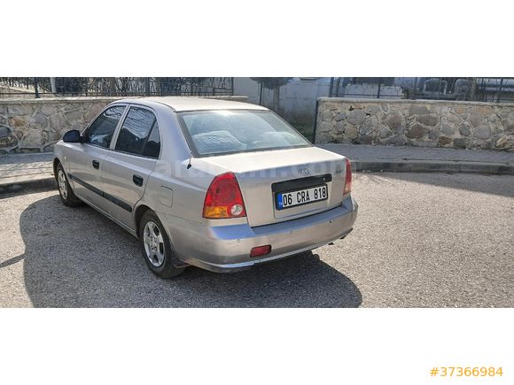 Hyundai Accent 1.3 Admire /Otomatik 2003