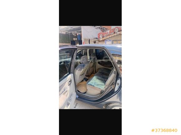 Sahibinden Renault Scenic 1.6 RXT 2001 Model 