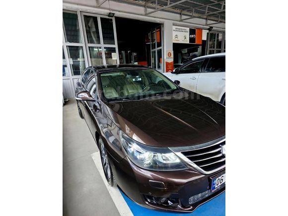 Sahibinden Renault Latitude 1.5 dCi Executive 2013 Model  Kahverengi