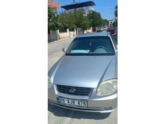 Sahibinden Hyundai Accent 1.6 Admire 2005 Model  255.555 km Gri (Gümüş)