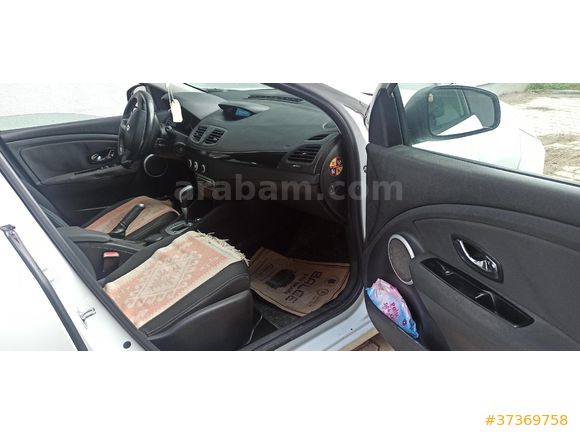 Sahibinden Renault Fluence 1.6 Extreme 2012 Model