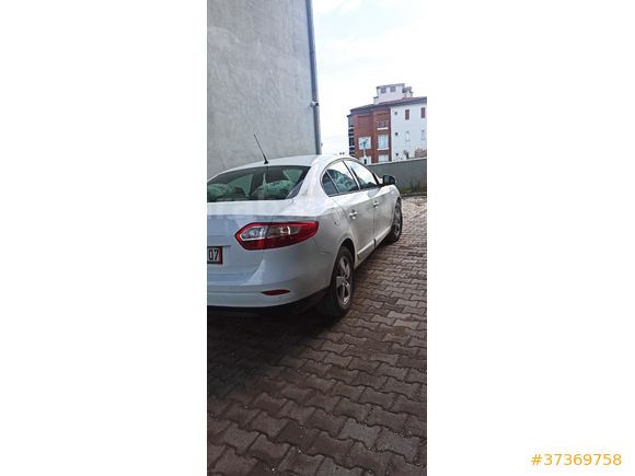 Sahibinden Renault Fluence 1.6 Extreme 2012 Model