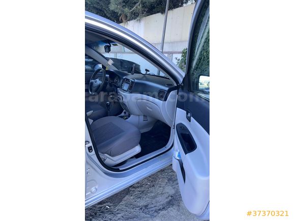 2007 model Hyundai Accent Era 1.4 benzin LPG li