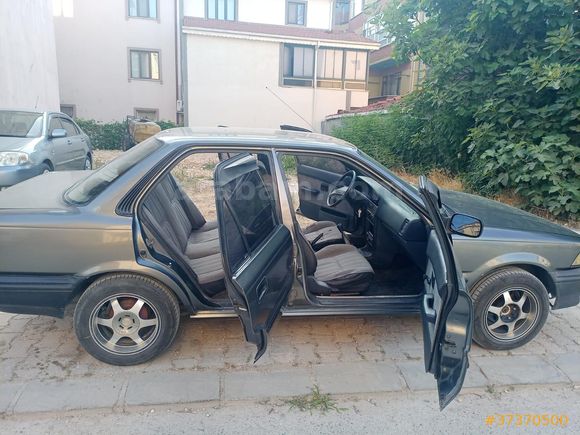 Sahibinden Toyota Corolla 1.6 GL 1990 Model