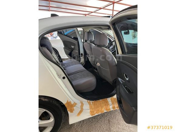 Sahibinden Renault Fluence 1.5 dCi Authentique 2013 Model