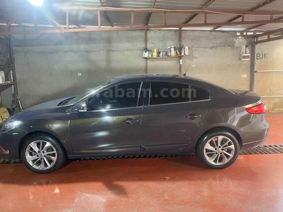 Galeriden Renault Fluence 1.5 dCi Icon Prestij sunruflu  2015 Model Elazığ