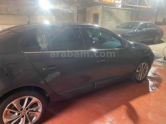Galeriden Renault Fluence 1.5 dCi Icon Prestij sunruflu  2015 Model Elazığ