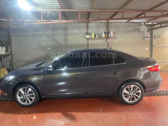 Galeriden Renault Fluence 1.5 dCi Icon Prestij sunruflu  2015 Model Elazığ