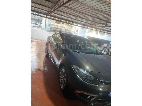Galeriden Renault Fluence 1.5 dCi Icon Prestij sunruflu  2015 Model Elazığ