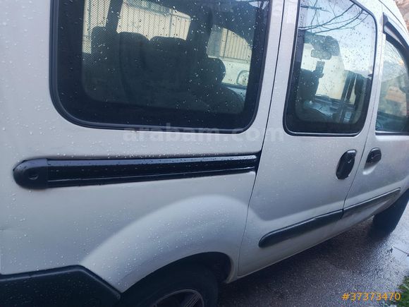 Sahibinden Renault Kangoo 1.9 D RT 2000 Model