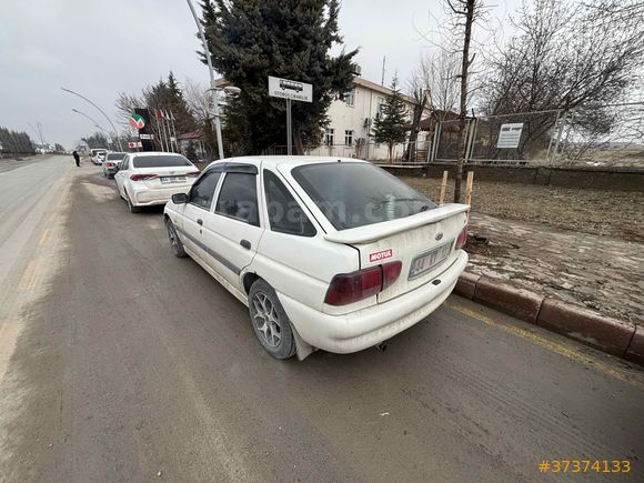 Sahibinden Ford Escort 1.6 CLX 1998 Model 