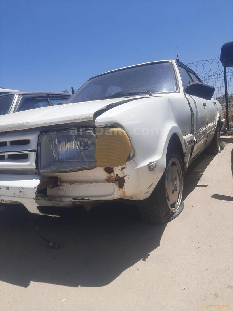 Galeriden Ford Taunus 1.6 GT 1991 Model Kayseri 111.111 km Beyaz 4