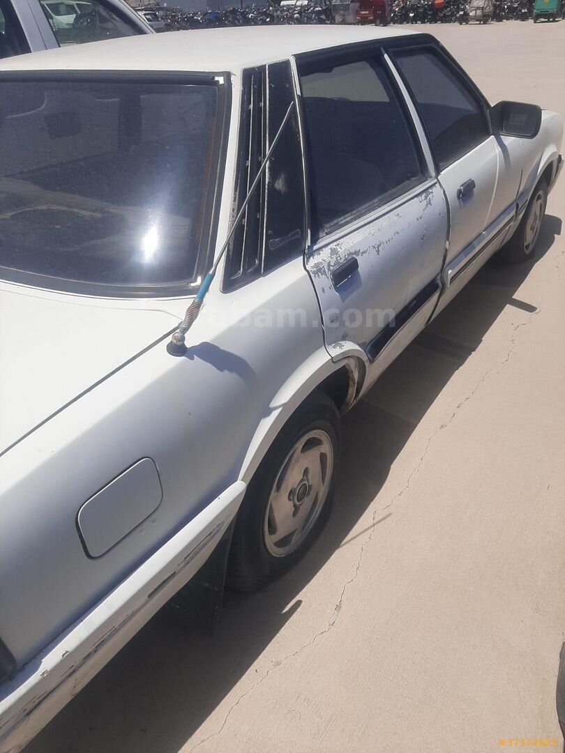Galeriden Ford Taunus 1.6 GT 1991 Model Kayseri 111.111 km Beyaz 2