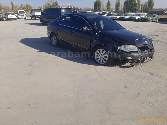 KAREN YEDİEMİN'DEN 2006 PASSAT 2.0 FSI OTOMATİK 166.000 KM DE