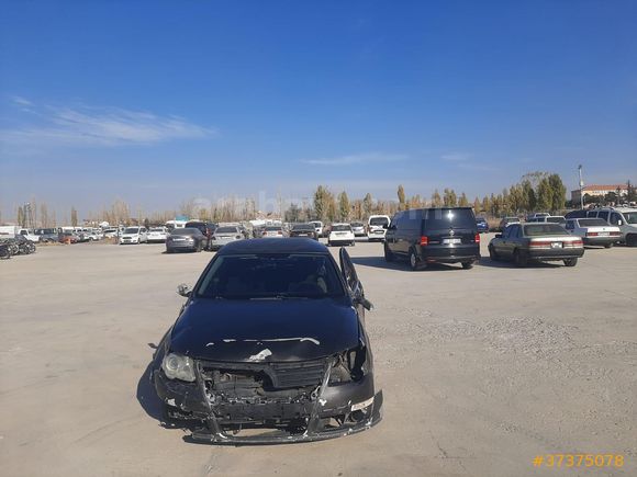 KAREN YEDİEMİN'DEN 2006 PASSAT 2.0 FSI OTOMATİK 166.000 KM DE