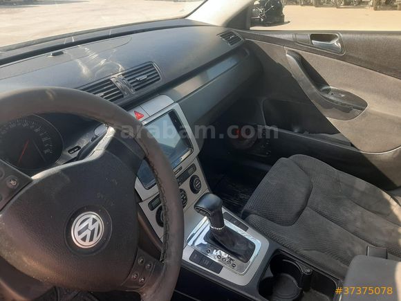 KAREN YEDİEMİN'DEN 2006 PASSAT 2.0 FSI OTOMATİK 166.000 KM DE